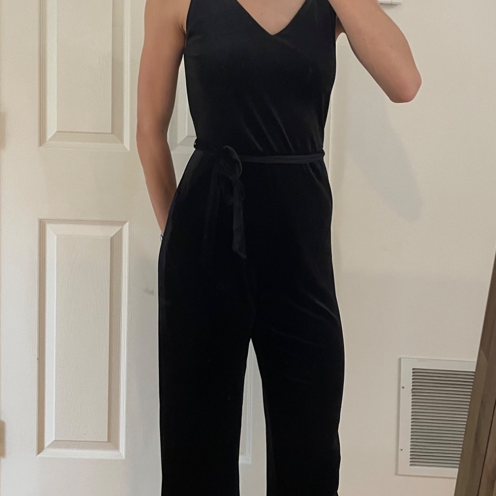 Banana republic black velvet jumpsuit - Picture 2 of 2